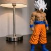 Figurine Goku Limit Break imprimée et peinte à la main — Formi Figurine Goku Limit Break imprimée et peinte à la main — Formi